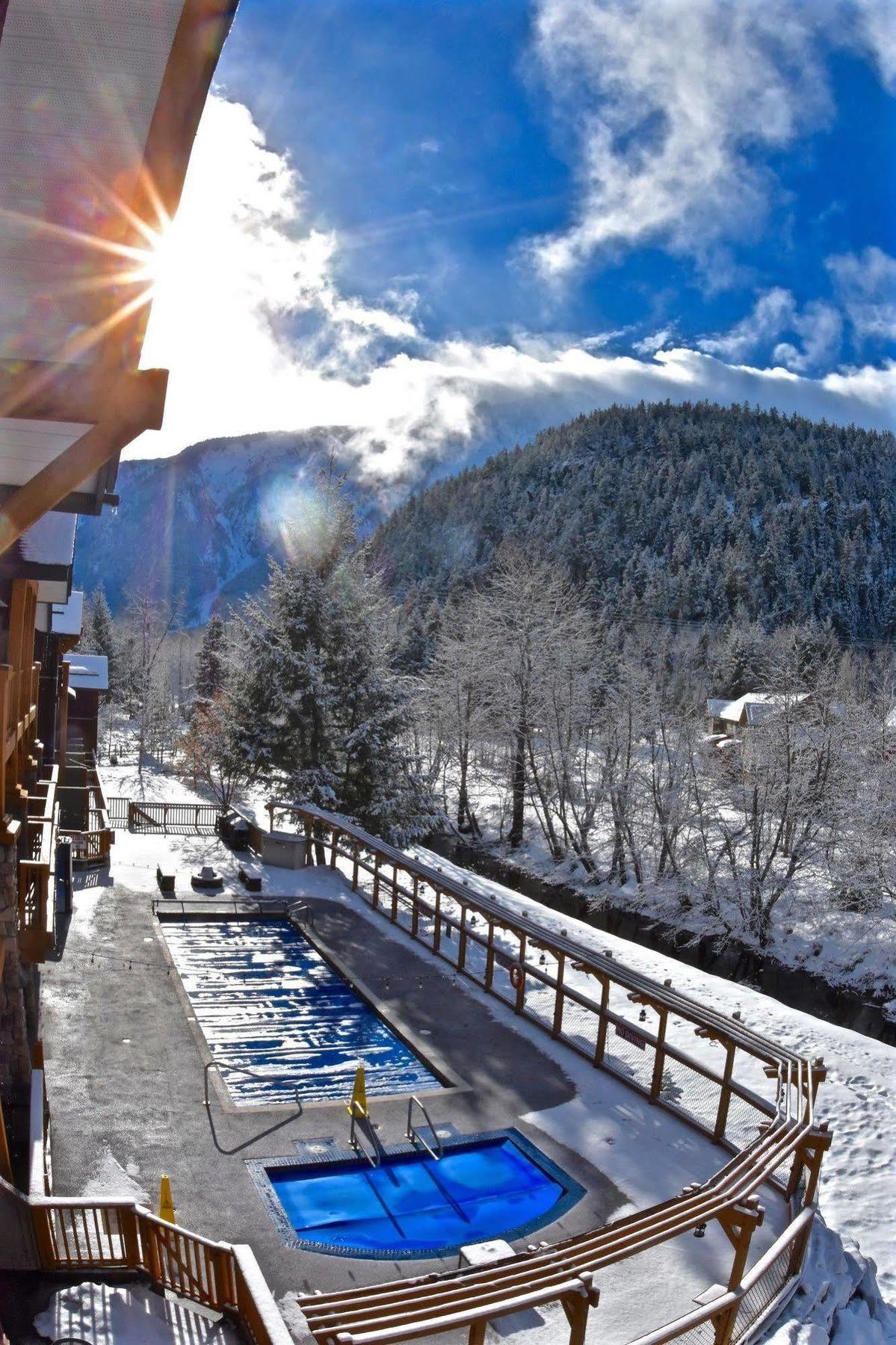 Pemberton Valley Lodge Buitenkant foto